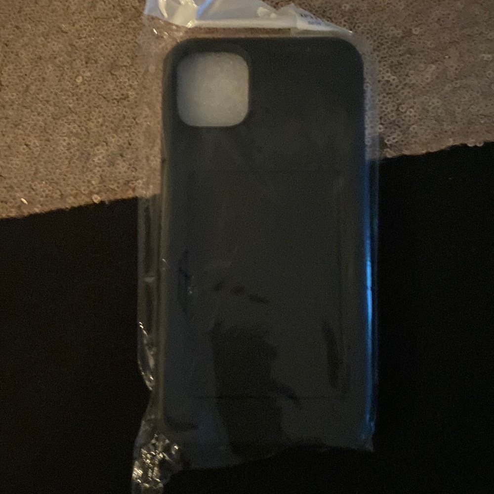 11 pro max phone case SHEIN
